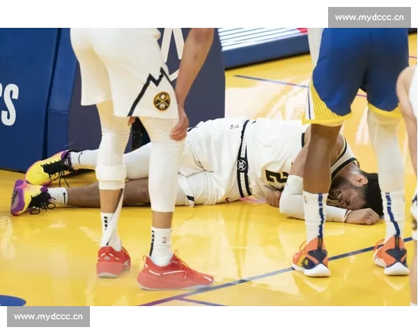 NBA最新战报与交易动态聚焦季后赛格局风云变幻与巨星表现全景解析 NBA最新战报与交易动态聚焦季后赛格局风云变幻与巨星表现全景解析